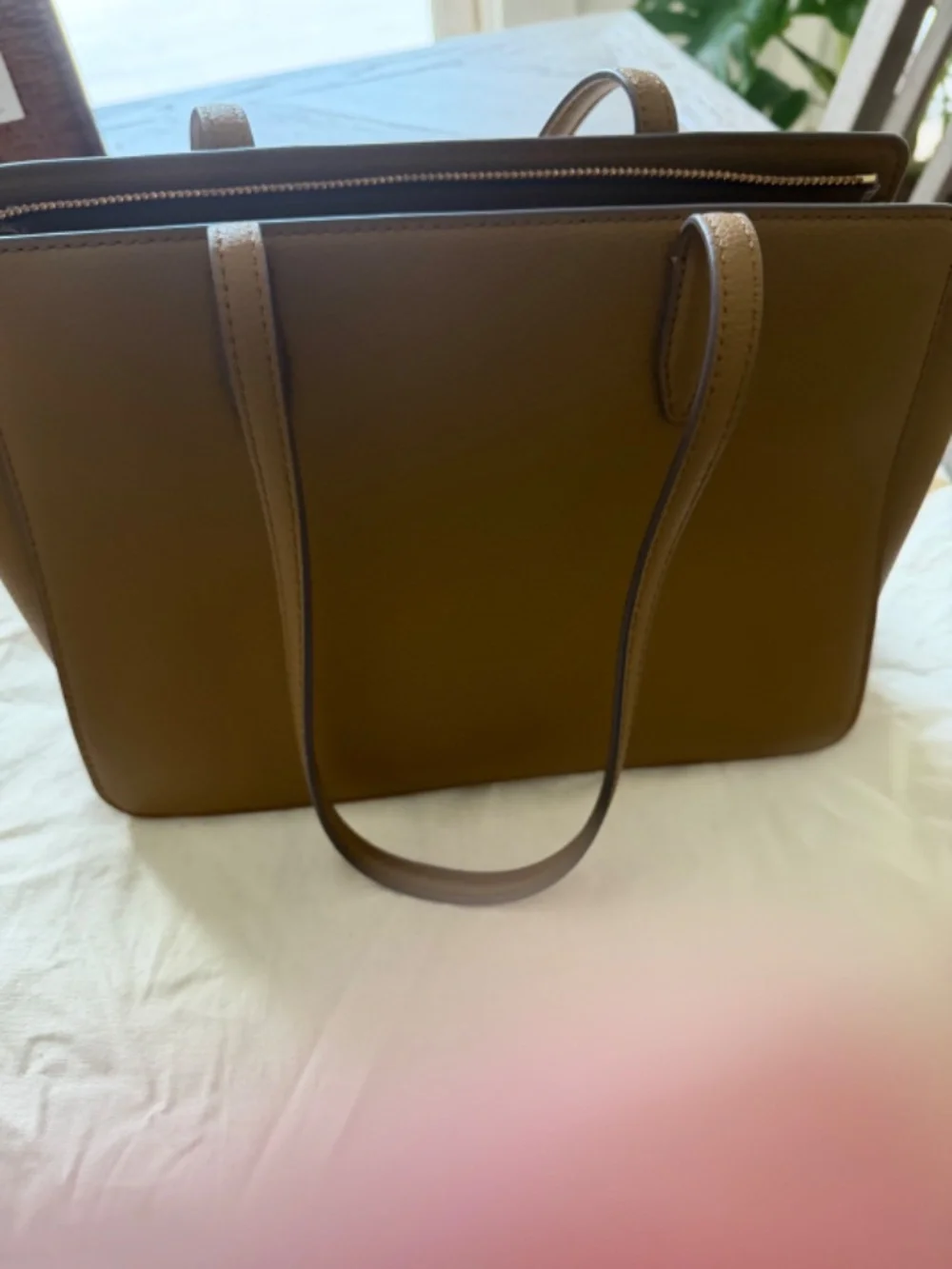 Tory Burch Robinson Pebbled Leather Tote Tigers Eye Color Excellent Condition